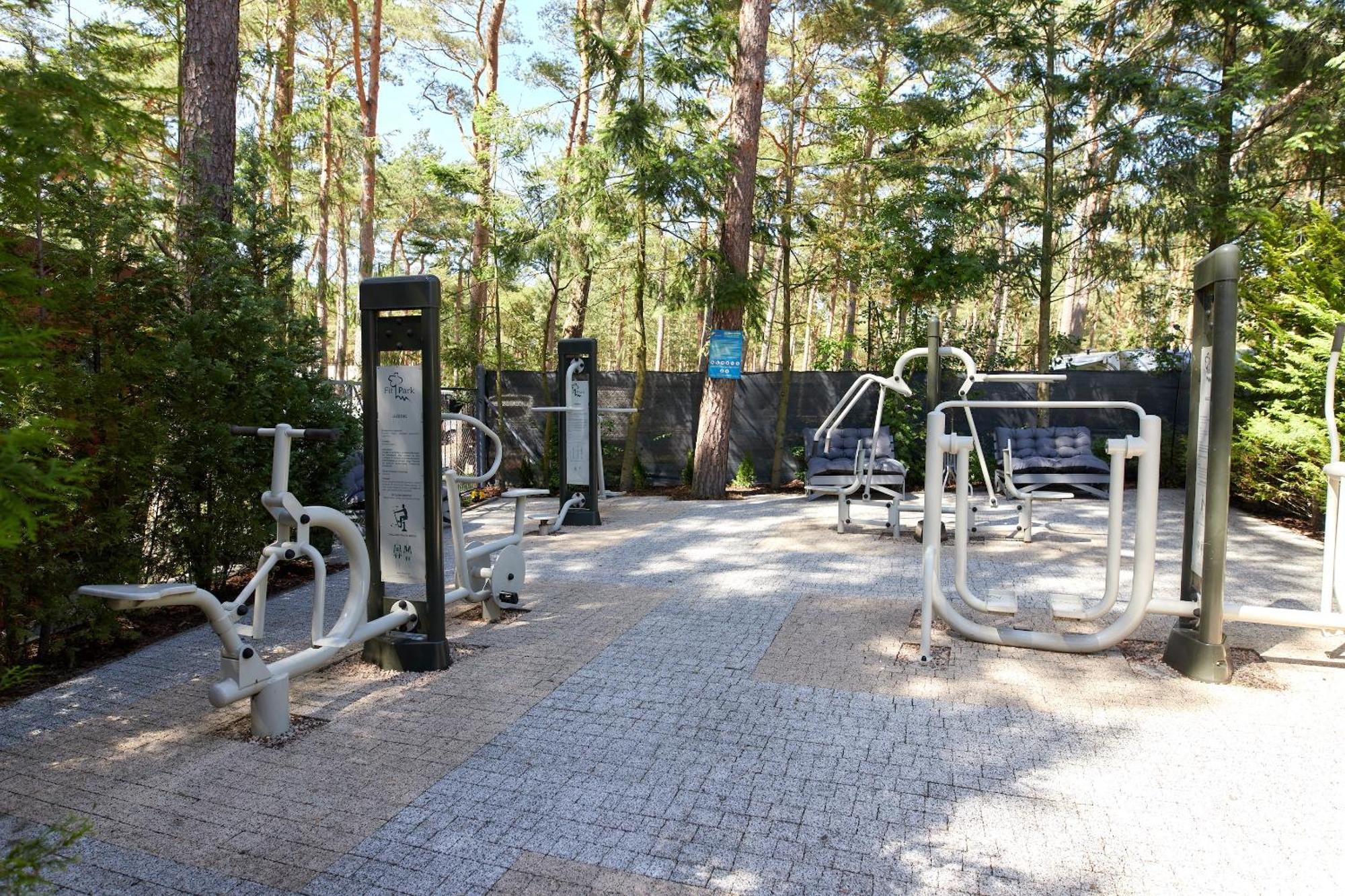 Osrodek Wypoczynkowy Relaks I Apartamenty Łeba Exterior foto